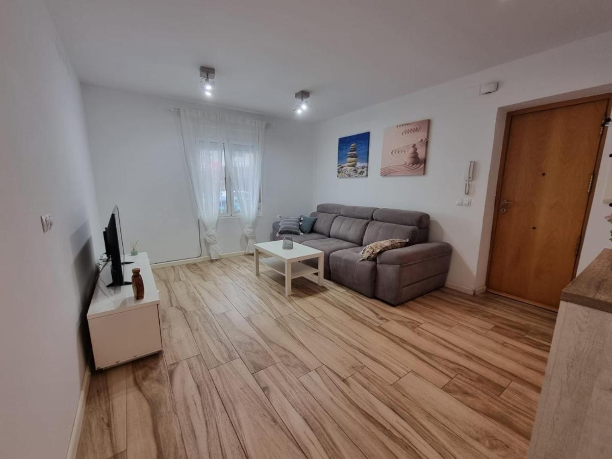Carolinas Suit Alicante Exterior foto